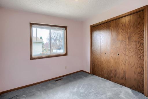 5887 144th Street W, Apple Valley, MN 55124