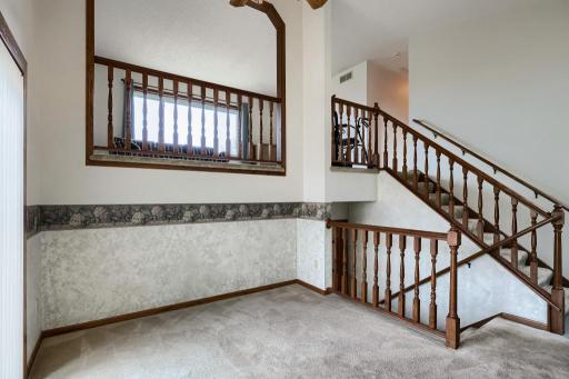 5887 144th Street W, Apple Valley, MN 55124
