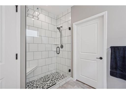 Owner's Shower - **NOTE - Photos are from a previous build. ACTUAL home finishes and features will vary!