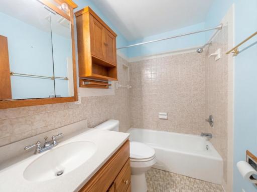 10810 Upton Avenue S, Minneapolis, MN 55431