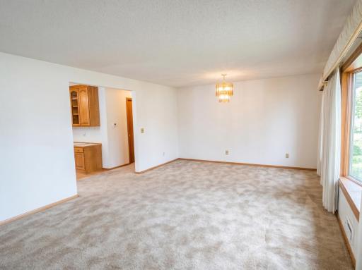 10810 Upton Avenue S, Minneapolis, MN 55431