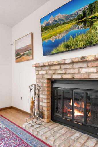 2050 Ridge Drive, 16, Saint Louis Park, MN 55416