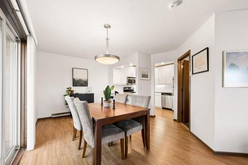 2050 Ridge Drive, 16, Saint Louis Park, MN 55416