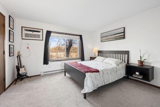2050 Ridge Drive, 16, Saint Louis Park, MN 55416