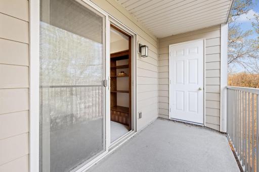 2050 Ridge Drive, 16, Saint Louis Park, MN 55416