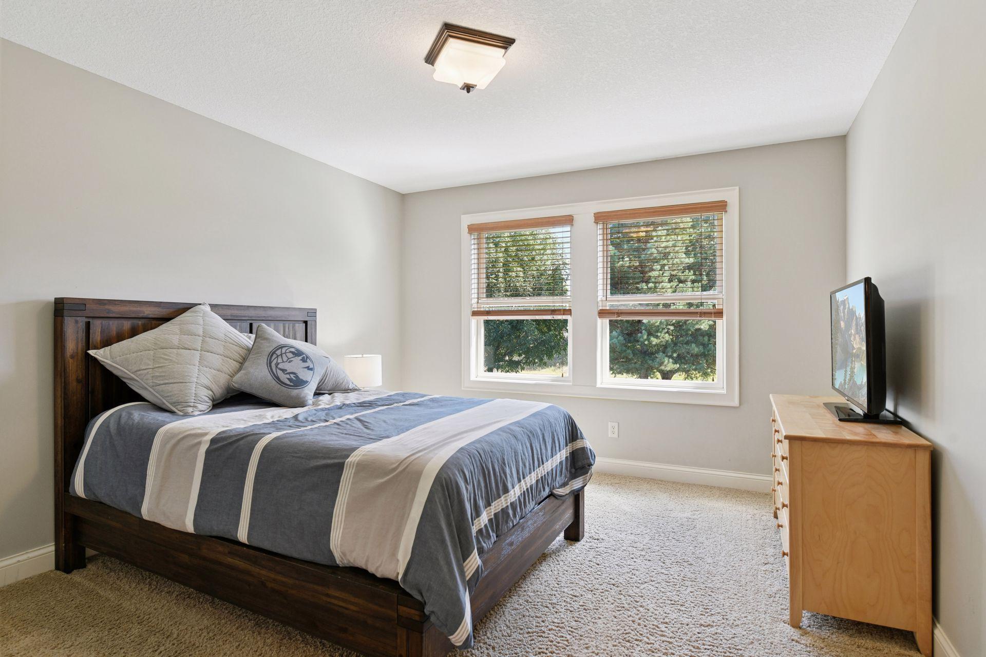 8465 Kelzer Pond Drive - Spacecrafting - 0041.jpg