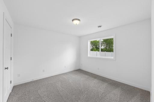 1566 Spruce Street, Farmington, MN 55024
