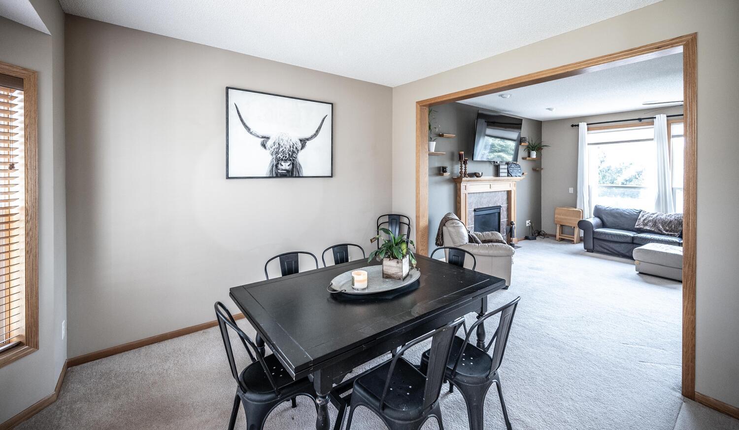 1122 Drew Dr Woodbury MN 55129-large-016-003-Dining Room-1500x872-72dpi.jpg