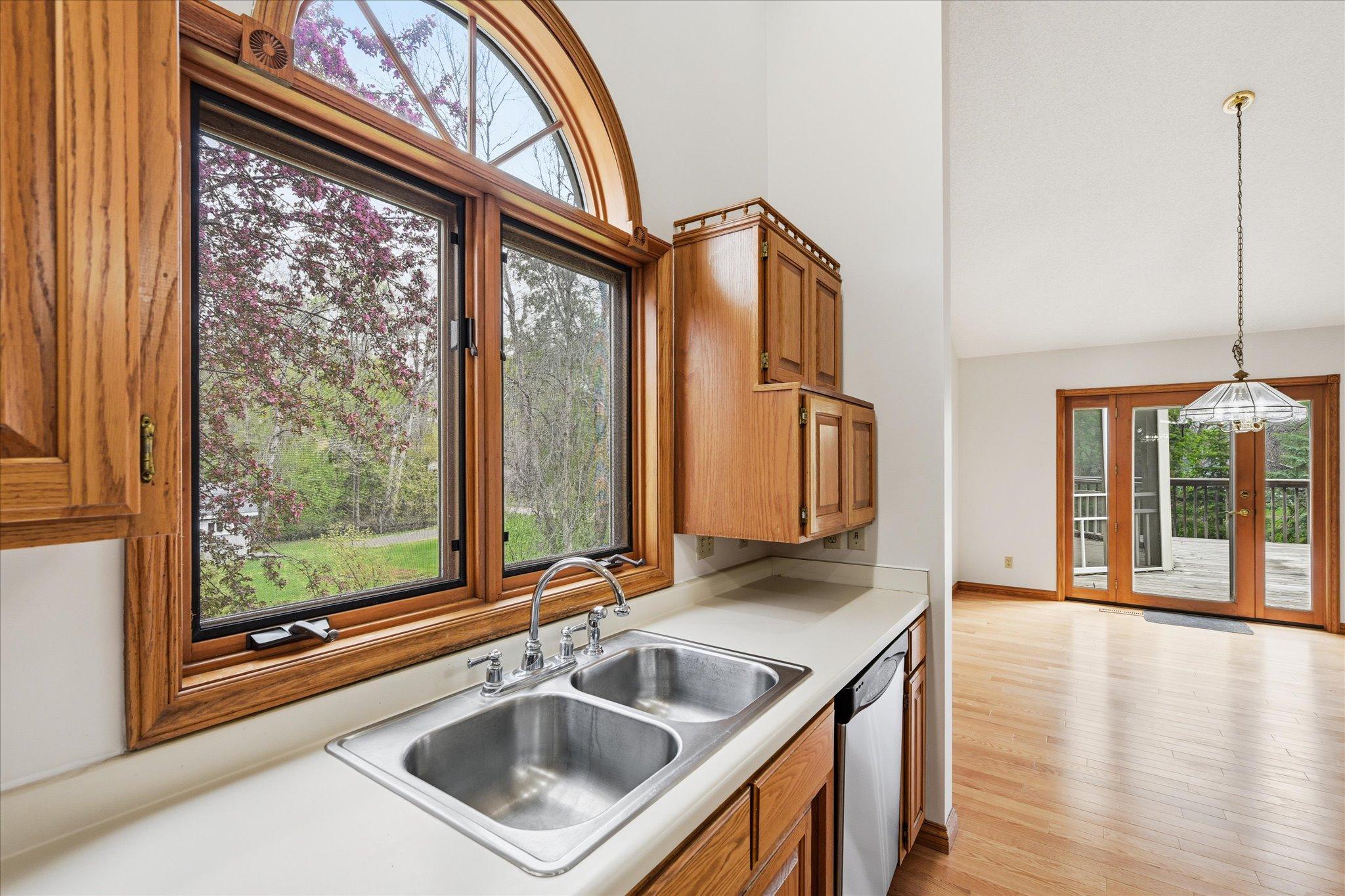 36-21955 Finley Ct N