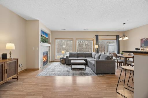 191 Larpenteur Avenue E, A, Saint Paul, MN 55117