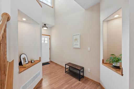 191 Larpenteur Avenue E, A, Saint Paul, MN 55117