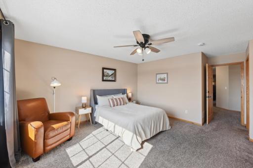 191 Larpenteur Avenue E, A, Saint Paul, MN 55117