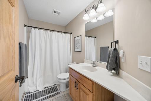 191 Larpenteur Avenue E, A, Saint Paul, MN 55117