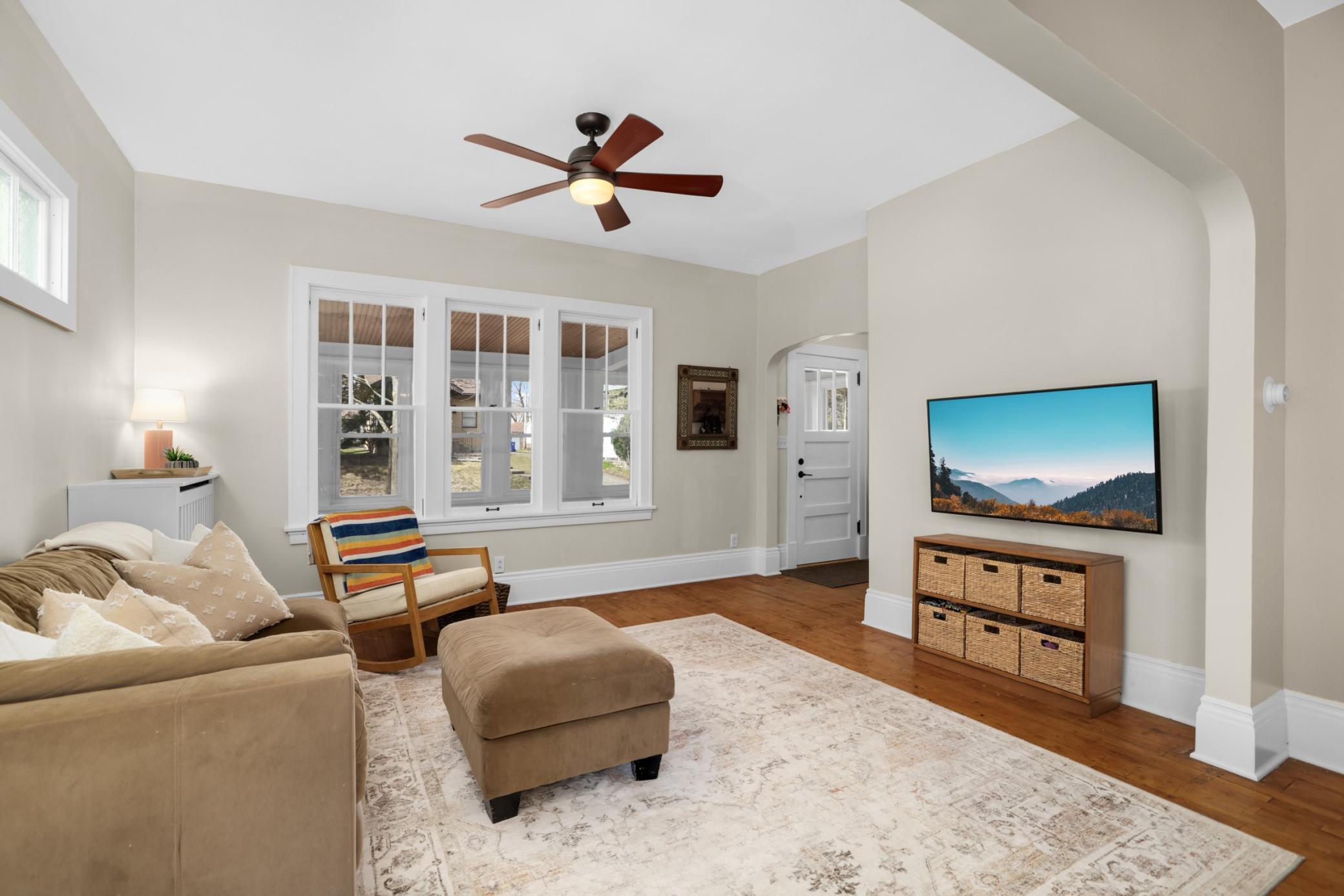 Spacious living room space