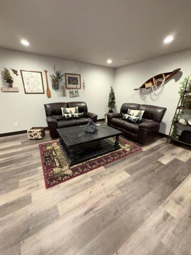 7803 Lake Ida Way NW, Alexandria, MN 56308