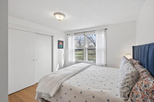 1890 Yorkshire Avenue, Saint Paul, MN 55116