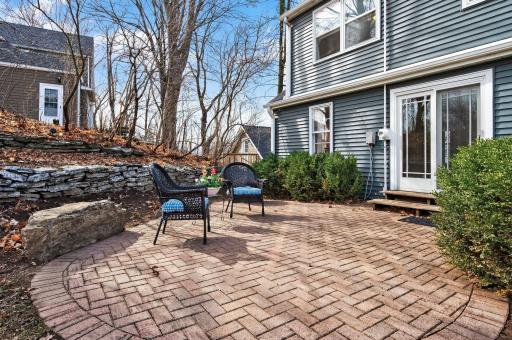 1890 Yorkshire Avenue, Saint Paul, MN 55116