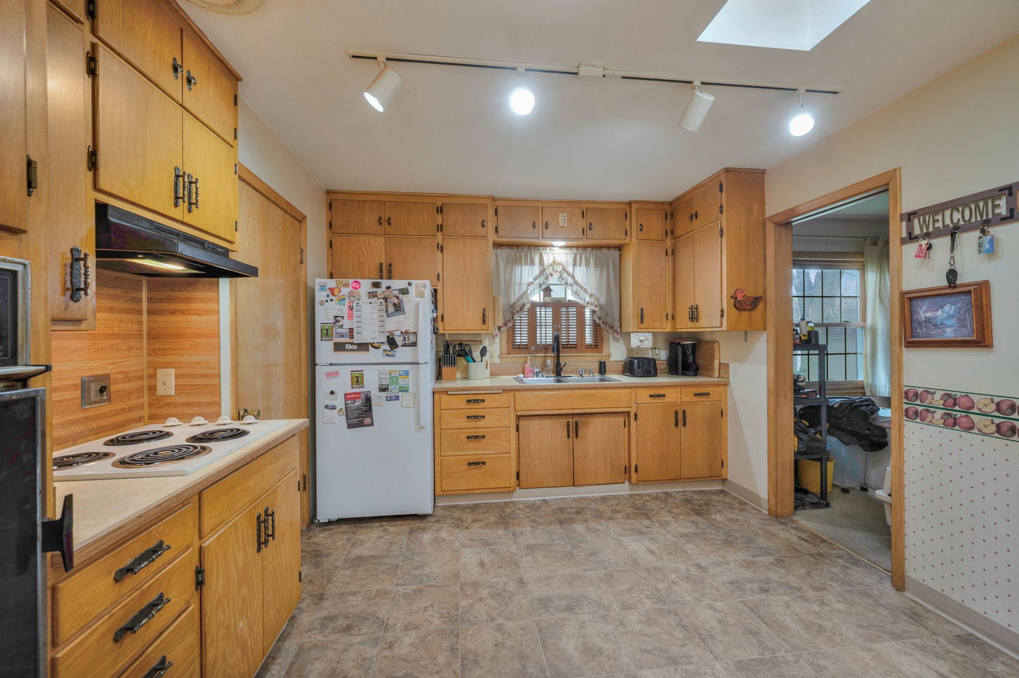 939 S Orient St Fairmont MN-20.jpg