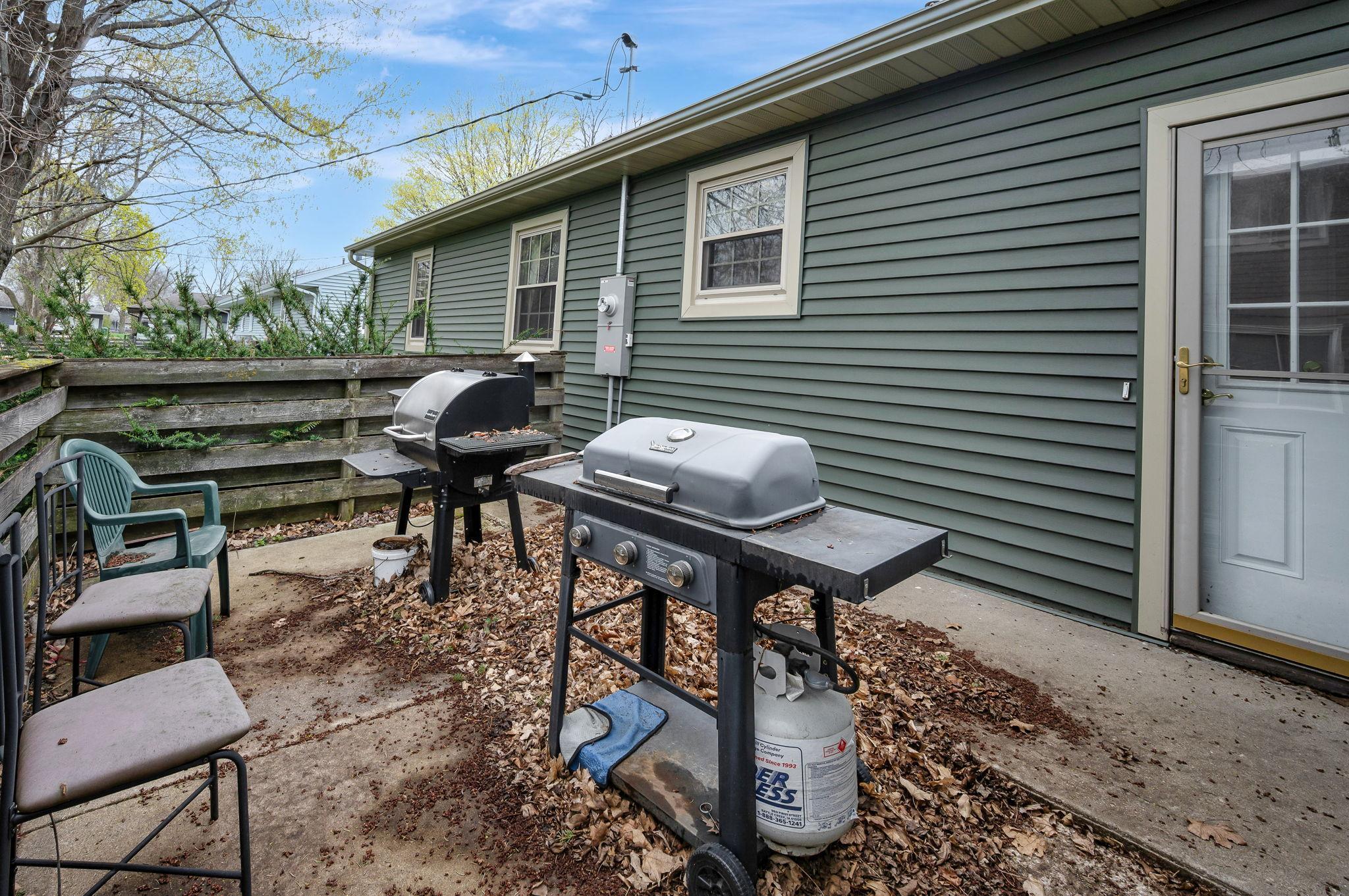 939 S Orient St Fairmont MN-9.jpg