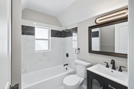 4425 Park Avenue, Minneapolis, MN 55407