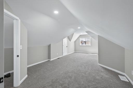 4425 Park Avenue, Minneapolis, MN 55407