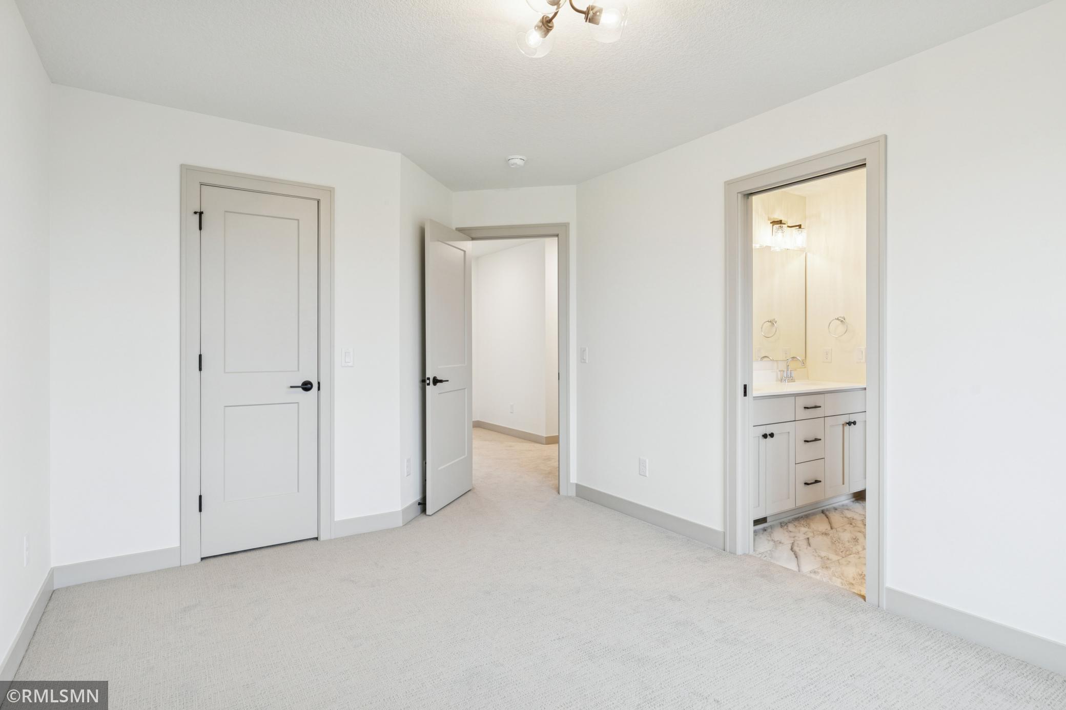 5042 Airlake Draw - Spacecrafting - 0050.jpg