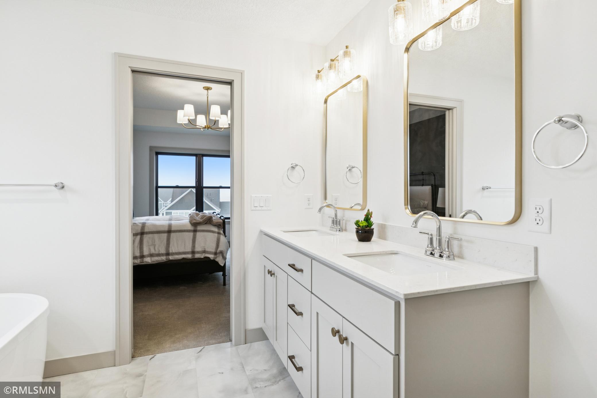 5042 Airlake Draw - Spacecrafting - 0038.jpg