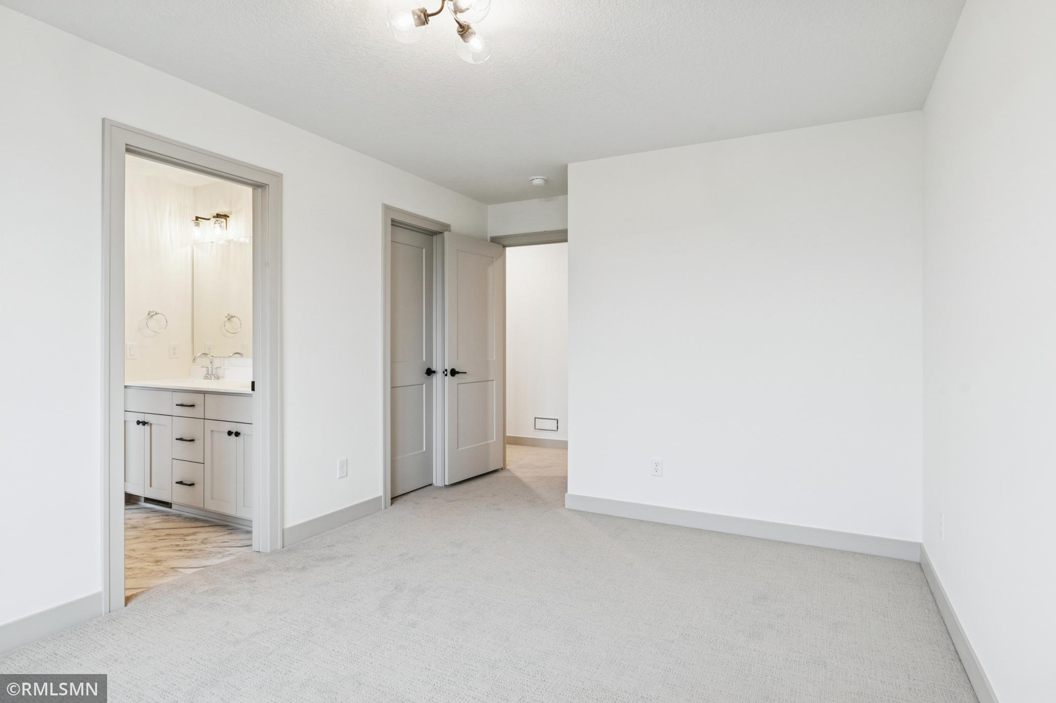 5042 Airlake Draw - Spacecrafting - 0046.jpg