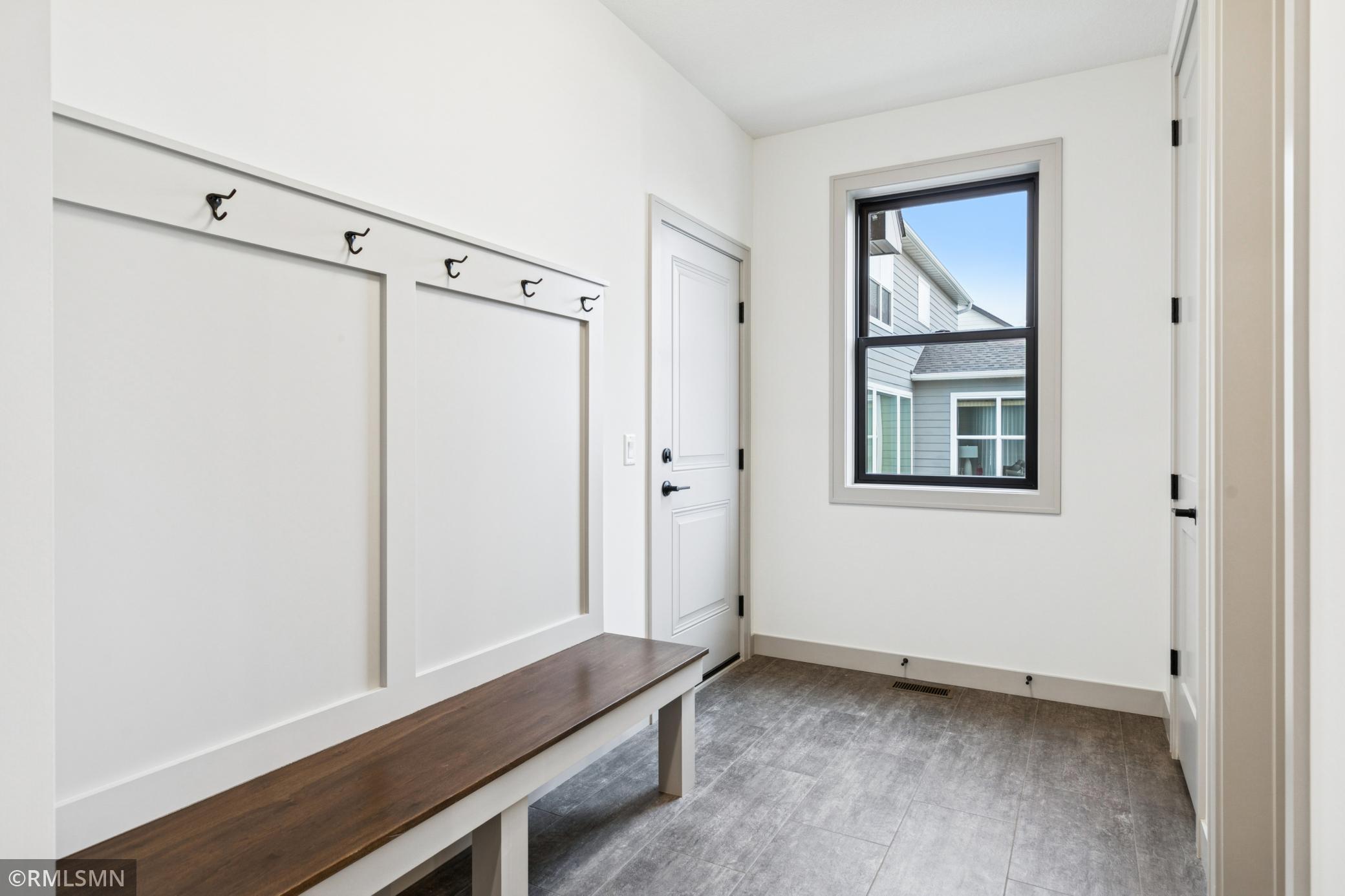 5042 Airlake Draw - Spacecrafting - 0030.jpg