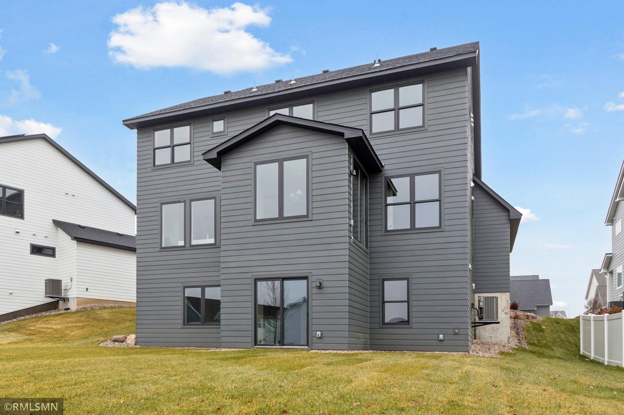 5042 Airlake Draw - Spacecrafting - 0068.jpg