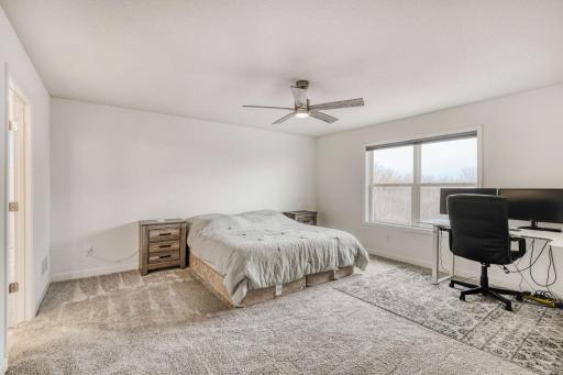 7048 205th Street W, Lakeville, MN 55044
