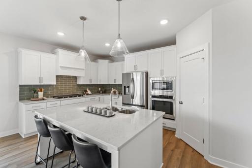 11764 35th Street N, Lake Elmo, MN 55042