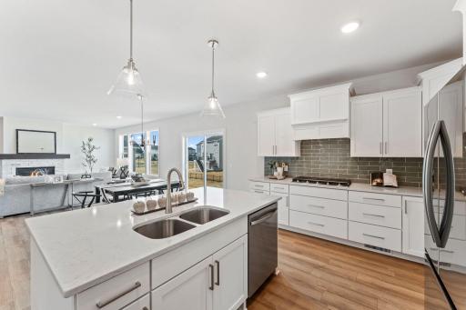 11764 35th Street N, Lake Elmo, MN 55042