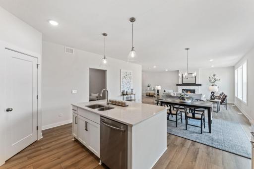 11764 35th Street N, Lake Elmo, MN 55042