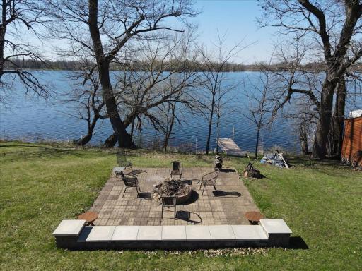 Lakeside campfires are the best!