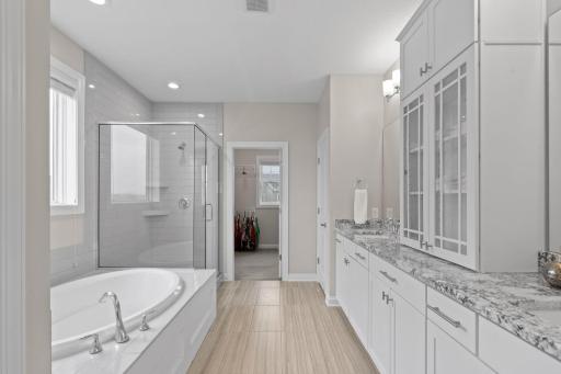 6015 Kimberly Lane N, Plymouth, MN 55446