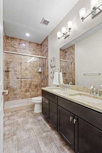 6015 Kimberly Lane N, Plymouth, MN 55446