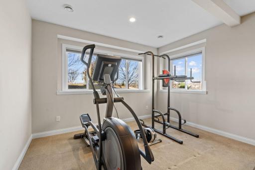 6015 Kimberly Lane N, Plymouth, MN 55446