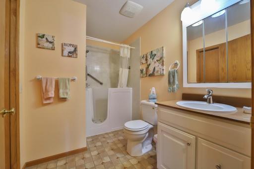 14330 Northwoods Drive, Baxter, MN 56425