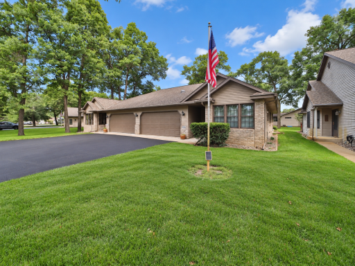 14330 Northwoods Drive, Baxter, MN 56425