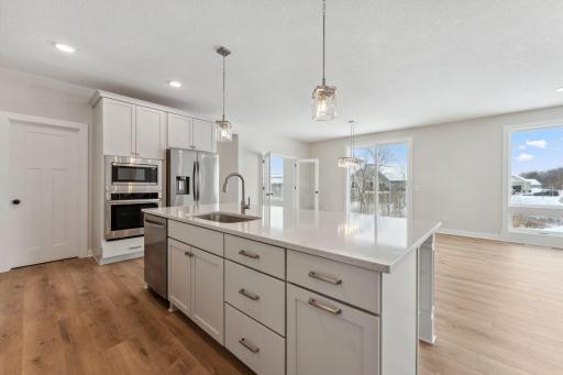 XXX Knightsbridge Ln N, Lake Elmo, MN 55042