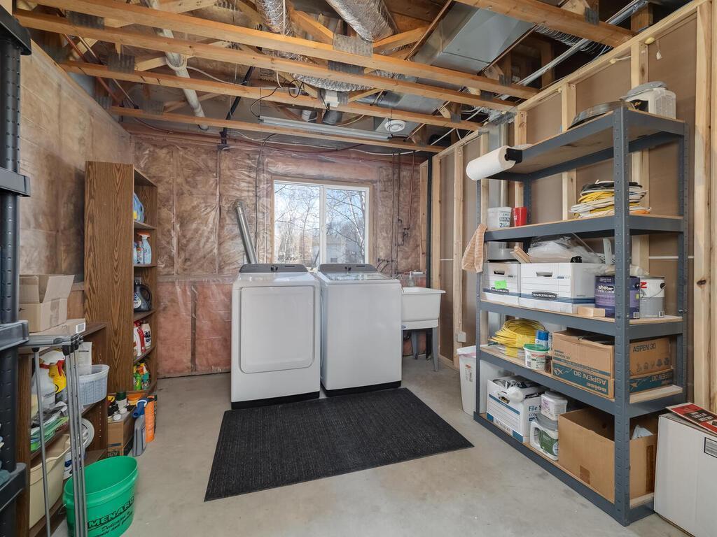 2751 233rd Ln NW Saint Francis MN 55070 USA-029-030-Laundry-MLS_Size.jpg