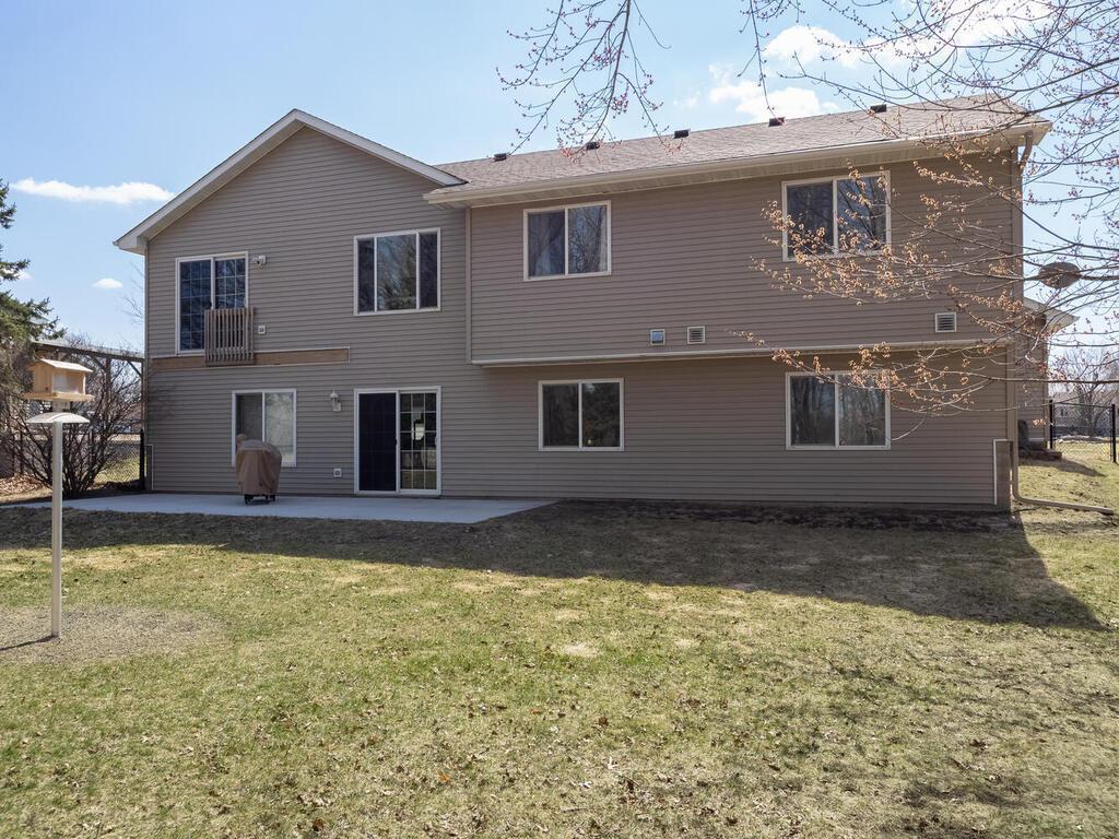 2751 233rd Ln NW Saint Francis MN 55070 USA-003-012-Back-MLS_Size.jpg
