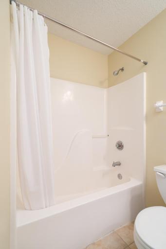 6459 Regency Lane, Eden Prairie, MN 55344