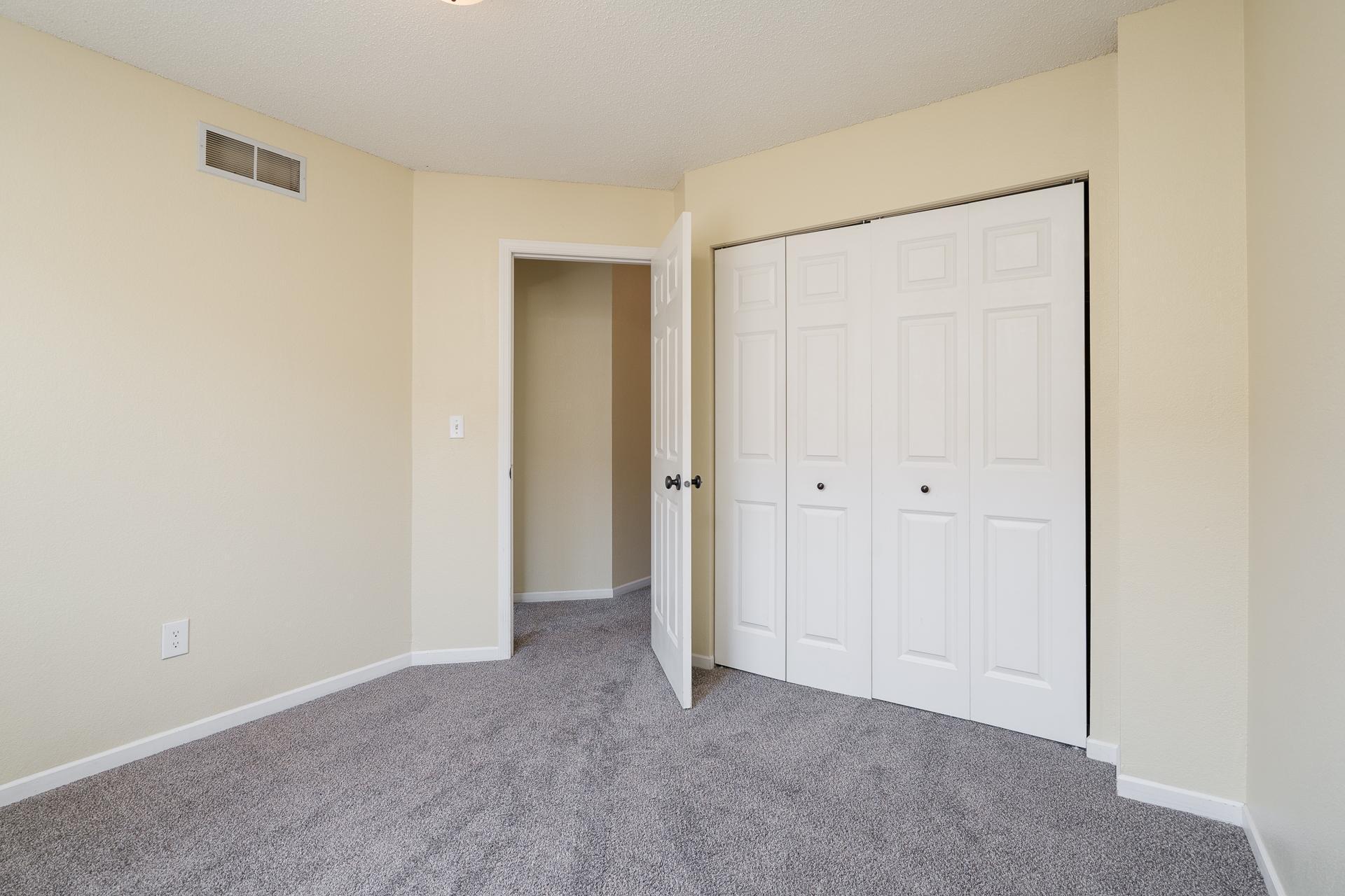 6459 Regency Lane MLS-22.jpg