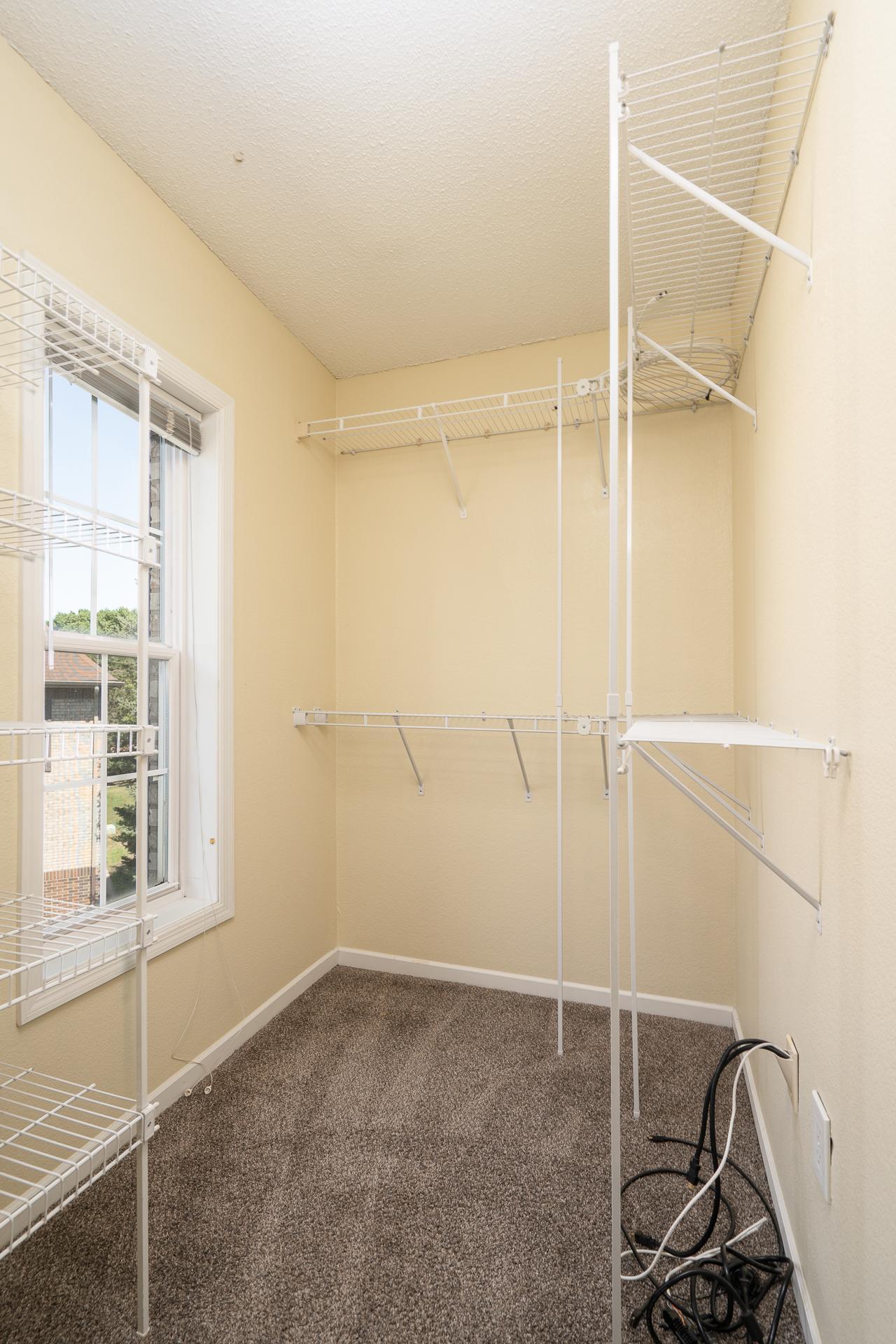 6459 Regency Lane MLS-18.jpg