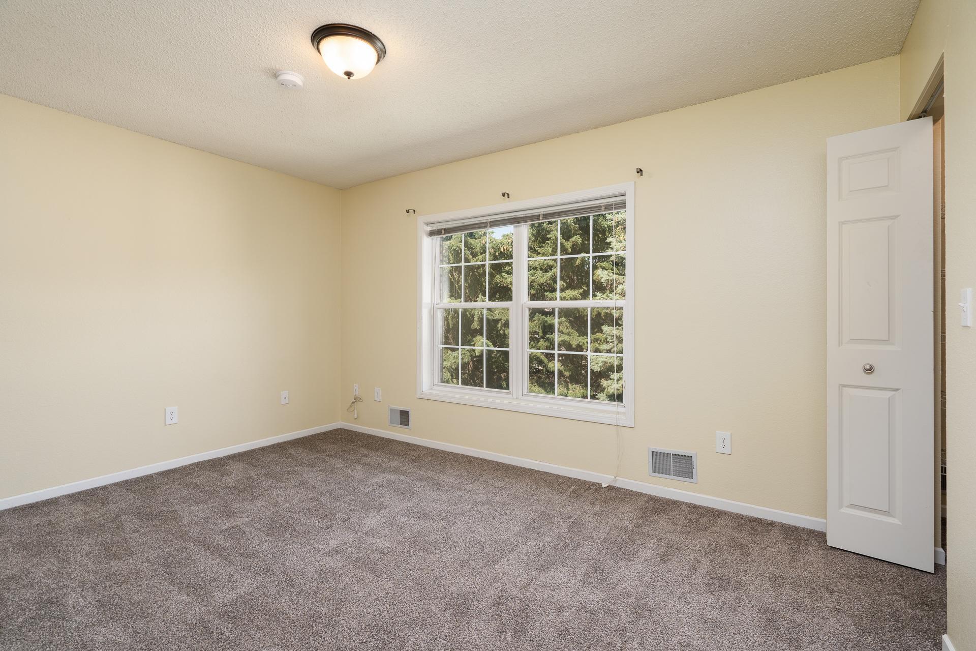 6459 Regency Lane MLS-16.jpg