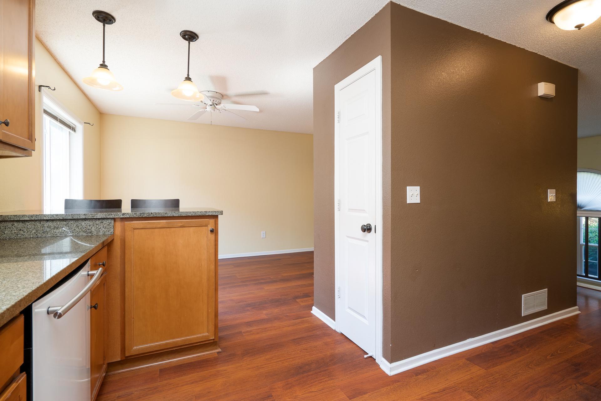 6459 Regency Lane MLS-14.jpg