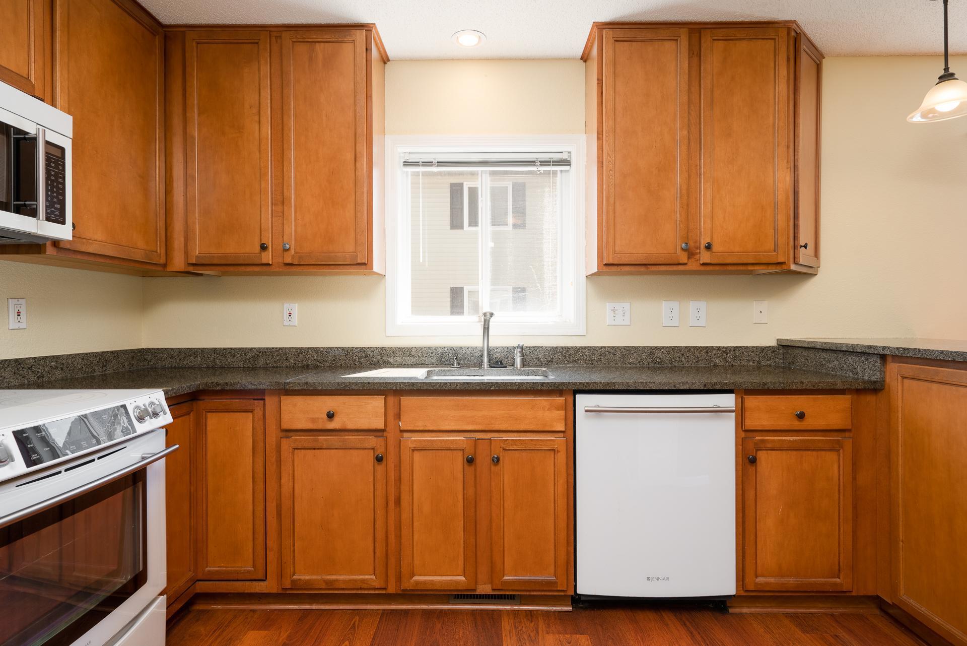 6459 Regency Lane MLS-13.jpg