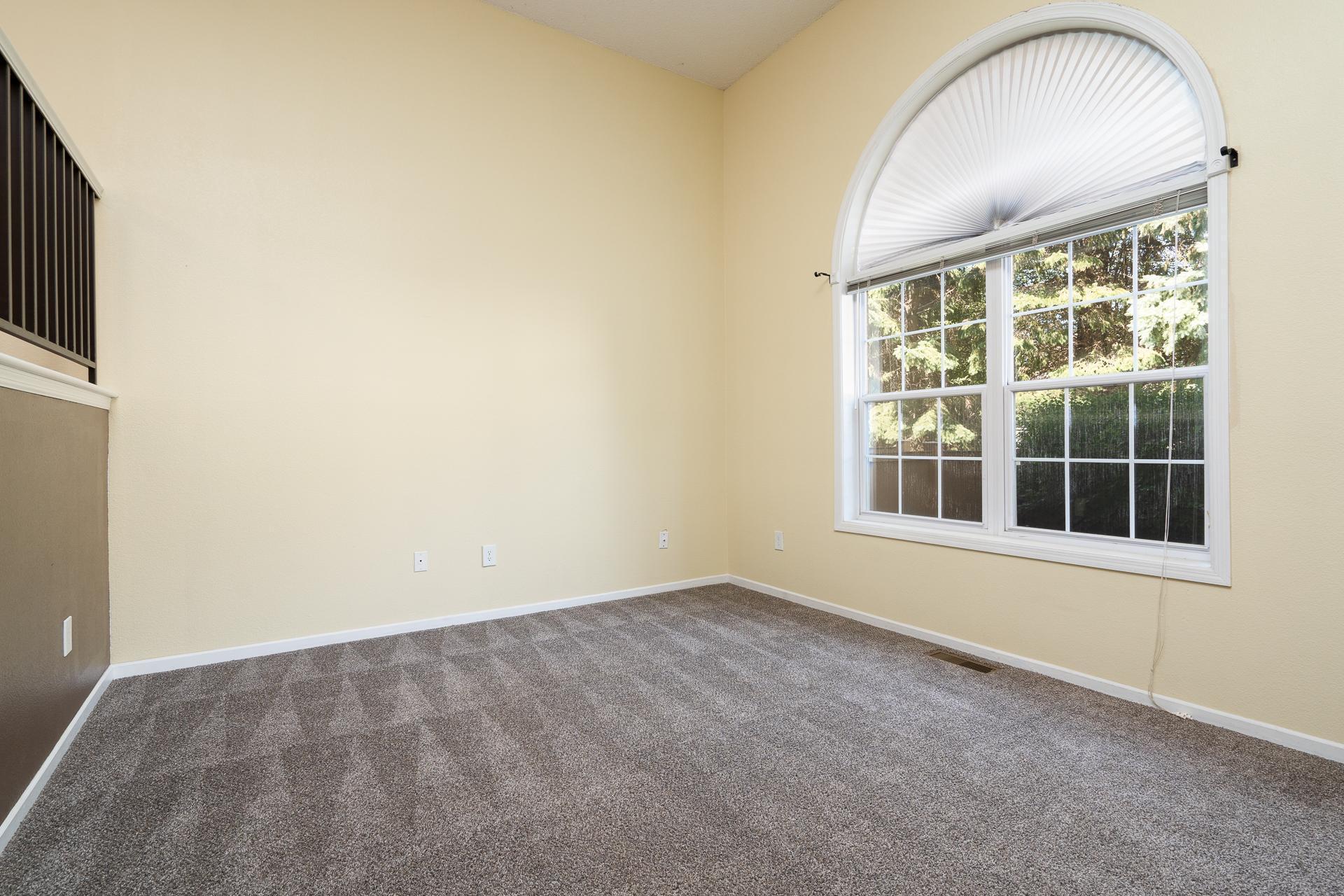 6459 Regency Lane MLS-6.jpg